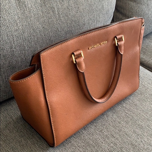 Michael Kors Selma Handbag | RARE - Picture 8 of 11